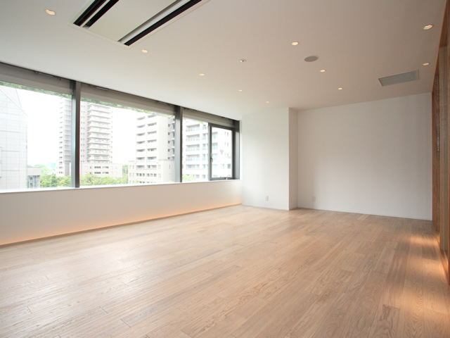 座間 読売新聞販売店１